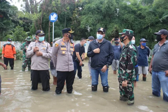 Tinjau Lokasi Banjir, Kapolresta Terjunkan Tim Siaga Bencana