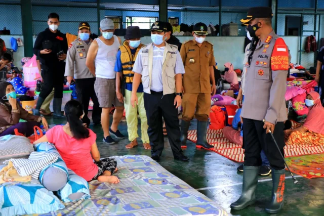 Gedung Sekolah Jadi Lokasi Pengungsian, Antisipasi Klaster Baru Covid-19