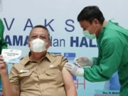 Wakil Walikota Tangsel Resmi Divaksin