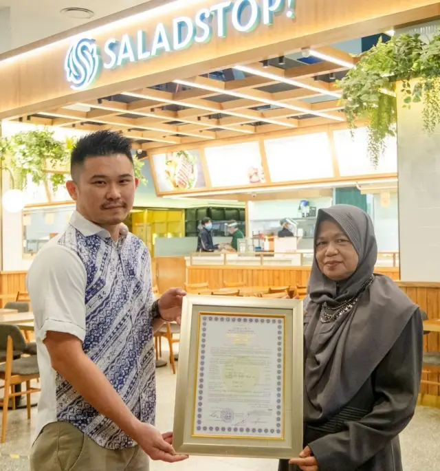 Saladstop! Sertifikasi Halal dari LPPOM MUI