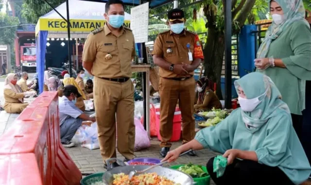 Di Dapur Umum, Arief: 7.800 Lebih Warga Kota Tangerang Isolasi Mandiri