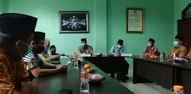 DPRD Banten saat rapat dengan MUI Provinsi Banten dan PWNU Provinsi Banten.