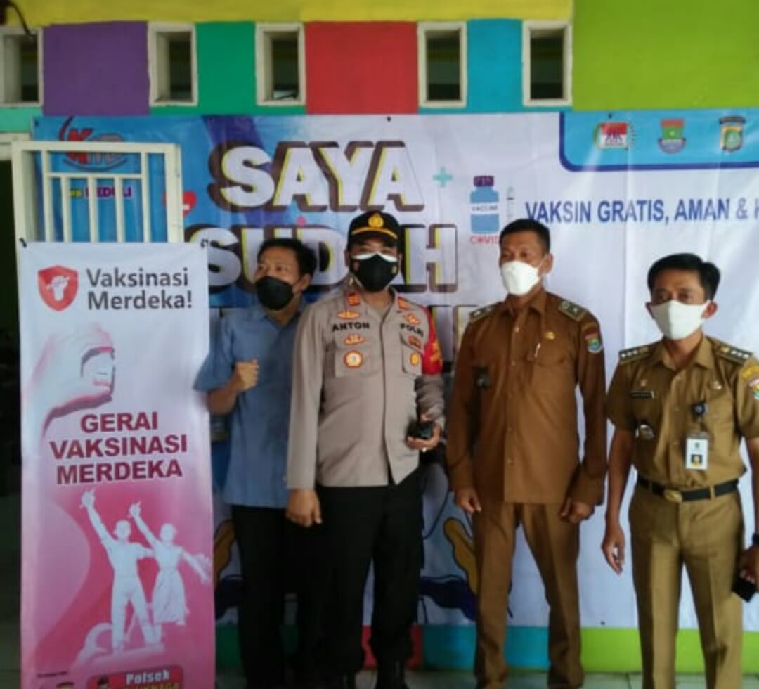 Polsek Teluknaga Gelar Vaksinasi Covid-19 di Desa Kampung Melayu Barat