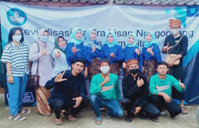 Revitalisasi Sastra Lisan di Kasepuhan Cibadak