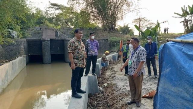 DBMSDA Kabupaten Tangerang Normalisasi Sungai dan Bangun Saluran Air