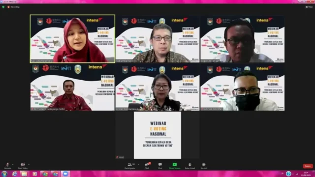 Kemendagri Gelar Webinar Nasional “Pemilihan Kepala Desa Secara Elektronik Voting