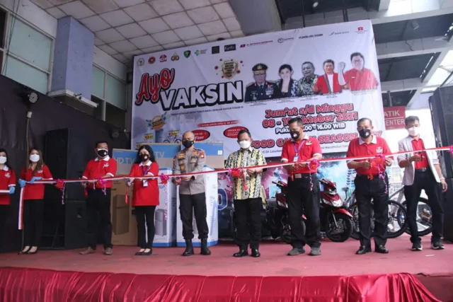 Resmikan Program "Ayo Vaksin", Mendagri Beri Apresiasi ke Penyelenggara