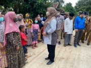 Jalan Rusak di Pandeglang Mulai di Perbaiki, Bupati Irna Minta Warga Ikut Menjaga dan Merawatnya