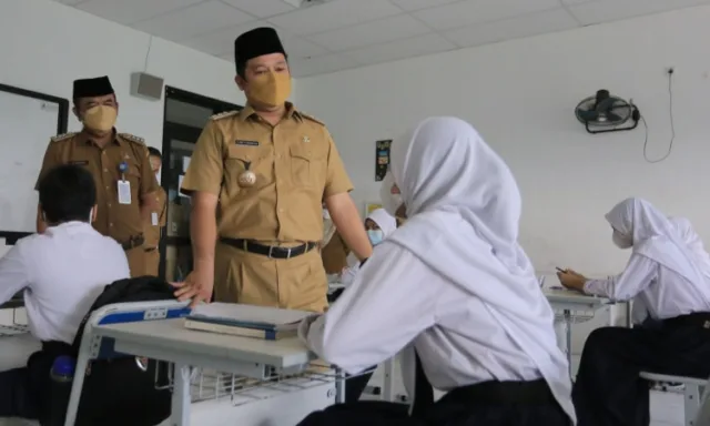 Testing Masif 5 Sekolah di Kota Tangerang Tidak Ditemukan Kasus Positif Covid-19