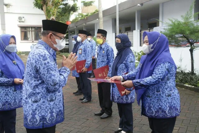 Di HUT Korpri ke 50, Pemkab Pandeglang Berikan Penghargaan ke ASN Berprestasi