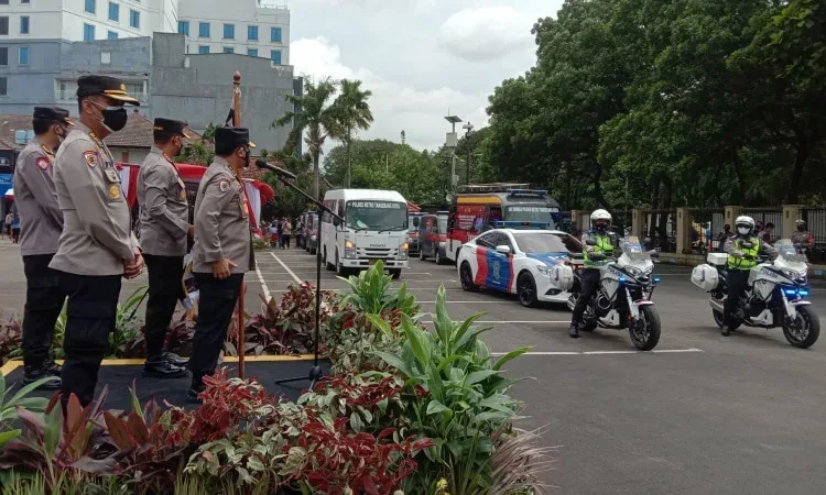 Serbuan Vaksinasi Lansia Kolaborasi Polres Metro Tangerang Kota dan Pemkot, 18 Mobil Vaksin Dikerahkan