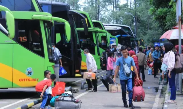 H-6 Mudik Melalui Terminal Poris Plawad Kota Tangerang Capai Ribuan Penumpang