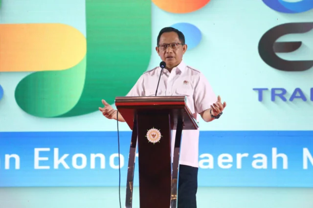 Mendagri Minta Kepala Daerah Buat Kebijakan Pro UMKM