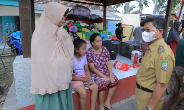 Pemkot Tangerang Beri Bantuan Korban Kebakaran Komplek Perumahan RS. Sitanala