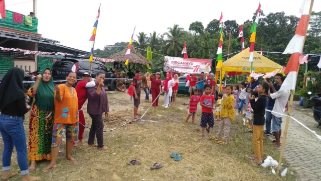 RT 04 RW 08 Perum Kembang Harum 2 Gelar Lomba di Hari Ulang Tahun RI ke 77.