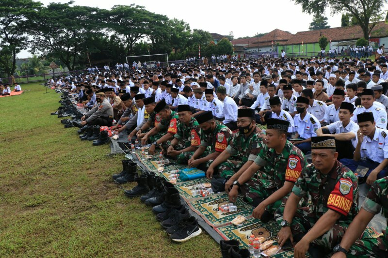 Ribuan Warga Kecamatan Legok Antusias Mengikuti Kegiatan Tadarus dan Khotmil Qur'an