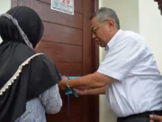 Terima Bantuan Bedah Rumah, Warga : Terima Kasih Pak Wali