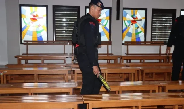 Minggu Pagi, Tim Jibom Sisir Gereja di Wilayah Hukum Polrestro Tangerang Kota