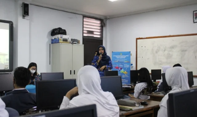 Diskominfo Kota Tangerang Ajak Pelajar Peka Lingkungan