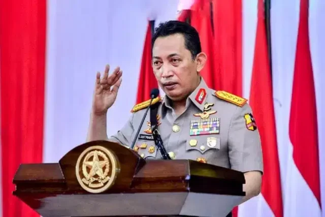 Kapolri Rotasi 92 Perwira Tinggi Hingga Menengah