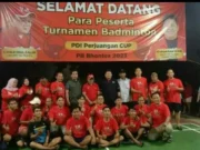 Buka Lomba Badminton PDI Perjuangan Cup di Teluknaga, Irvansyah ajak Masyarakat Berpolitik Riang Gembira