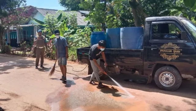 Satpol PP Kabupaten Tangerang Tegur dan Tindak Pelaku Truk Pengangkut Tanah