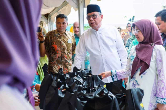 Buka Bazar Ramadan di Pamulang, Benyamin Langkah Pemkot Kendalikan Inflasi