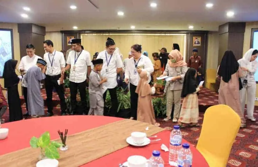 Ramadan Kareem, Golden Tulip Essential Tangerang Berbagi Bersama Yatim Piatu