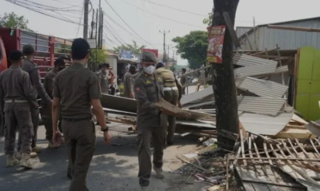 Penertiban Bangli di Sepatan Timur Dinilai Tebang Pilih, Foto. (Istimewa)