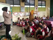 Anak-Anak Sekolah Dasar di Kota Tangerang Diedukasi Polisi Soal Medsos dan Bullying