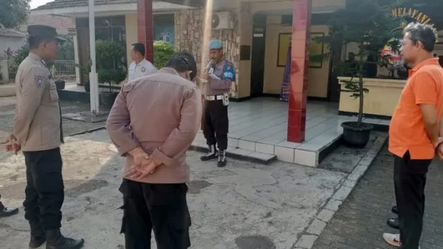 Kapolsek Rajeg dan Kanit Intelkam Pimpin Apel Pagi dan Berikan Arahan Kepada Anggota, Foto. (Istimewa)