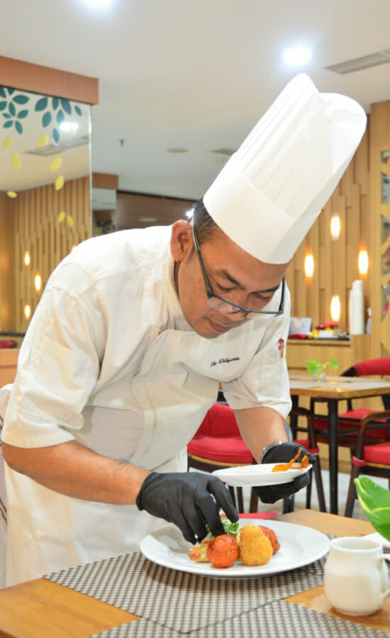 Golden Tulip Essential Tangerang Kenalkan Chef Eko, Mantan Juru Masak Istana?