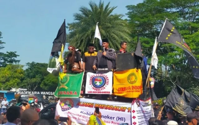 Gabungan Ormas dan Lembaga Swadaya Masyarakat mengatasnamakan LSM dan Ormas sekabupaten Tangerang, Foto. Pelitabanten.com.(Istimewa).