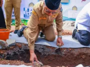 Letakan Batu Pertama Pembangunan Masjid An-Nashr, Benyamin Harap Jadi Pusat Pertumbuhan Kegiatan Keagamaan