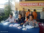 Kapolsek teluknaga AKP Juhri Mustofa saat konferensi Pers, Foto. Pelitabanten.com (Istimewa)