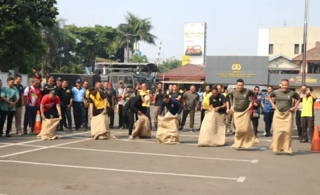 Semarak HUT kemerdekaan RI ke-78, Polres Metro Tangerang Kota Gelar Lomba Meriah