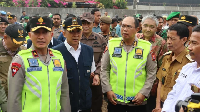 Penjabat (Pj) Bupati Tangerang Dr. Andi Ony P mendampingi Wakapolda Banten, Brigjen Pol. H.M Sabilul Alif, (Istimewa)