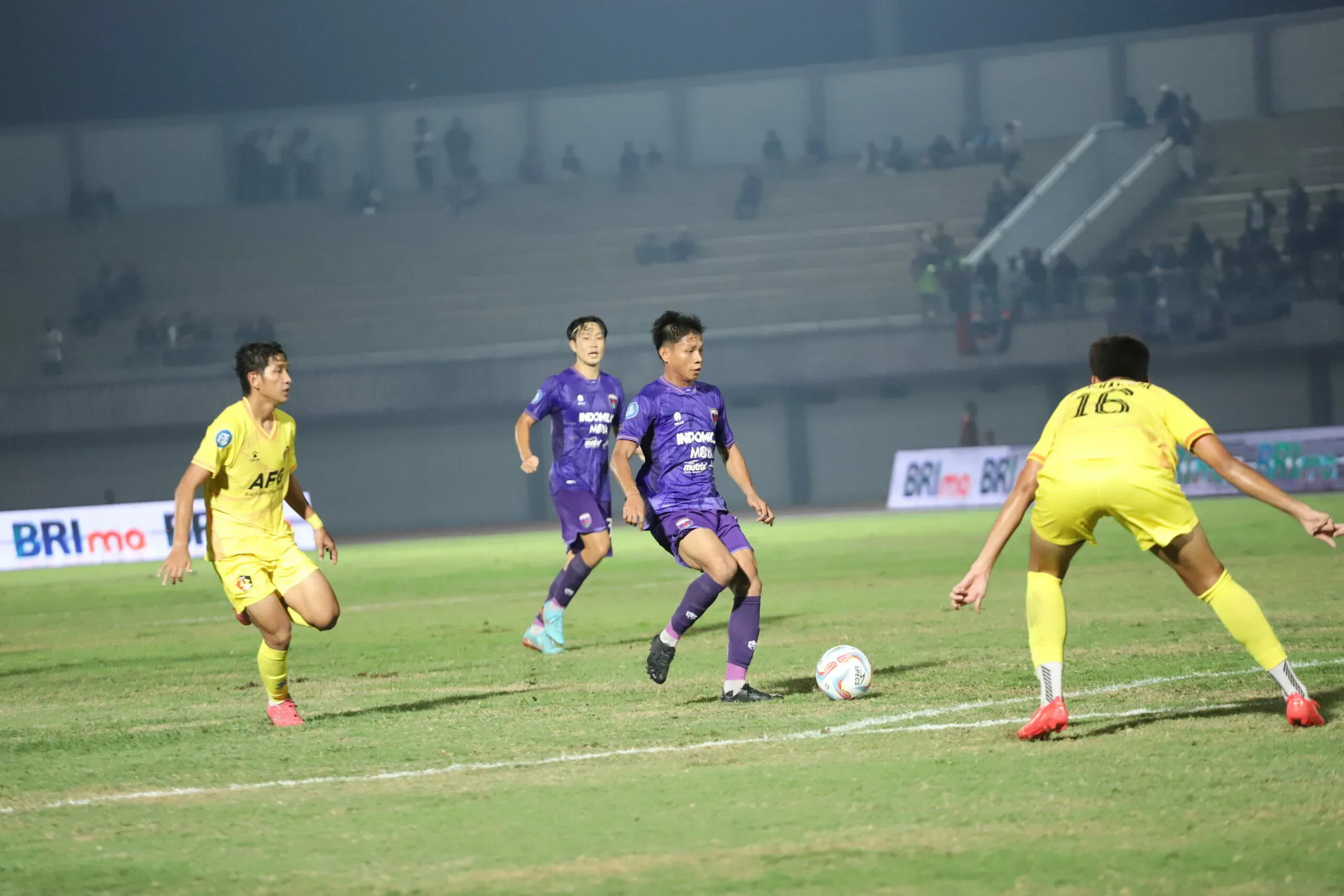 Bermain Kandang, Persita vs Persik Skor 2-2