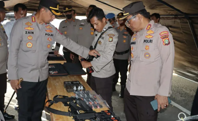 Operasi Mantap Brata 2023-2024, Polres Metro Tangerang Kota Cek Ratusan Alut dan Alsus