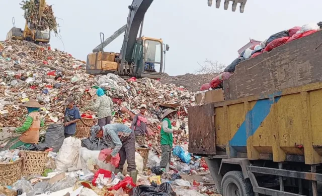 Kebakaran TPA Rawa Kucing Pelayanan Sampah Normal dan Maksimal, Ini Faktanya?