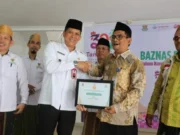 Pj Bupati Tangerang mengimbau aparatur sipil negara (ASN) agar menyalurkan zakat, infaq, dan sedekah (ZIS), Foto. (Istimewa)