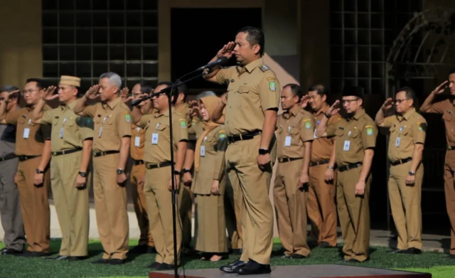 Jelang Akhir Masa Jabatan, Arief Rombak 64 ASN Kota Tangerang