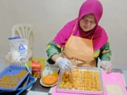 Rezeki Jelang Nataru, Produsen Kue Kering di Kota Tangerang Alami Lonjakan Pemesanan