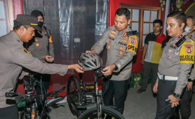 Libur Nataru 2024, Polisi di Kota Tangerang Bentuk Tim Patroli Sepeda di Rest Area