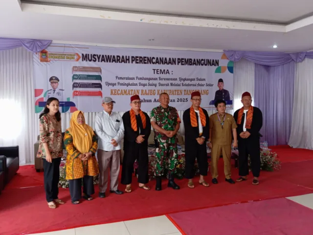 Musrenbang Kecamatan Rajeg, Kabupaten Tangerang, sesi foto bersama, (Istimewa)