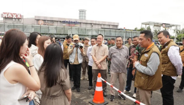 Andi Ony Pj bupati tangerang dan Unsur Forkopimda Pantau Pelaksanaan Pemilu 2024, Foto. (Istimewa)