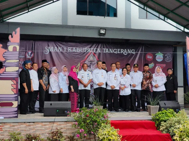 Kadis Pendidikan Dan Kebudayaan Buka Acara Gelar Karya Pesona Budaya Nusantara SMA Negeri 1 Kabupaten Tangerang