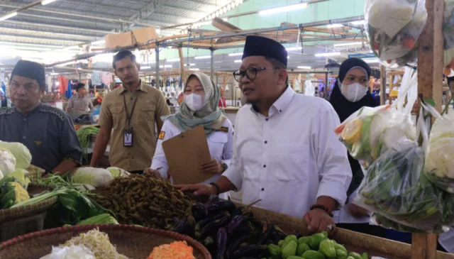 Perumda Pasar NKR: Harga dan Stok Bahan Pokok Jelang Lebaran Stabil