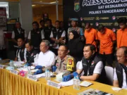 Terbongkar Ada Rumah Produksi Narkoba di Apartemen Tangsel : Polisi Ringkus Tiga Tersangka dan Sita 24 Kg Tembakau Sintetis, Satu Orang DPO