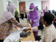 Hari Bakti Adhiyaksa Ke-64, RSUD Pakuhaji Gelar Operasi Mata Katarak Gratis